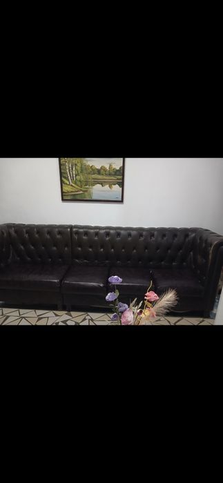 Диван кожаный б/у