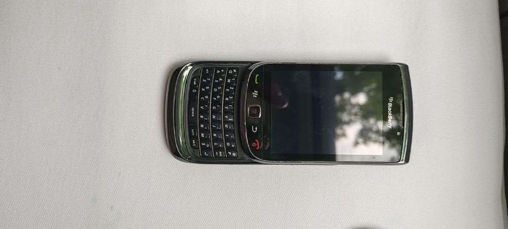 Telefon Black Berry Touch Qwerty