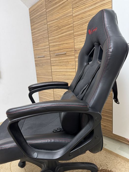 Scaun Gaming Genesis