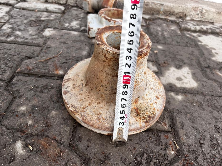 Опоры регулируемые промышленные