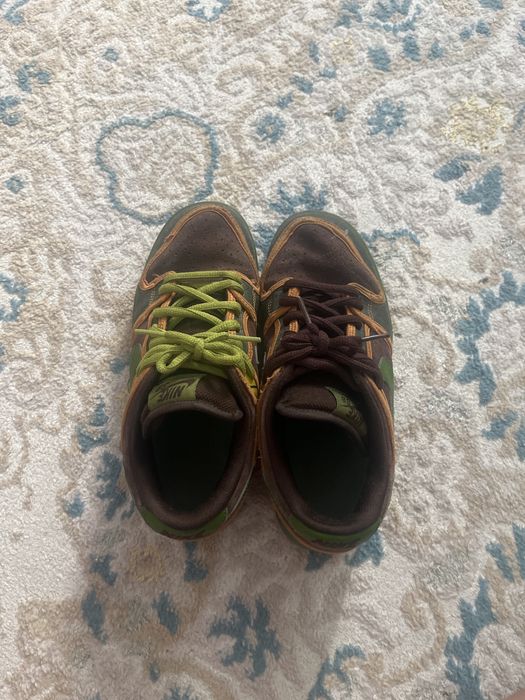 продам кроссовки nike dunk sb low