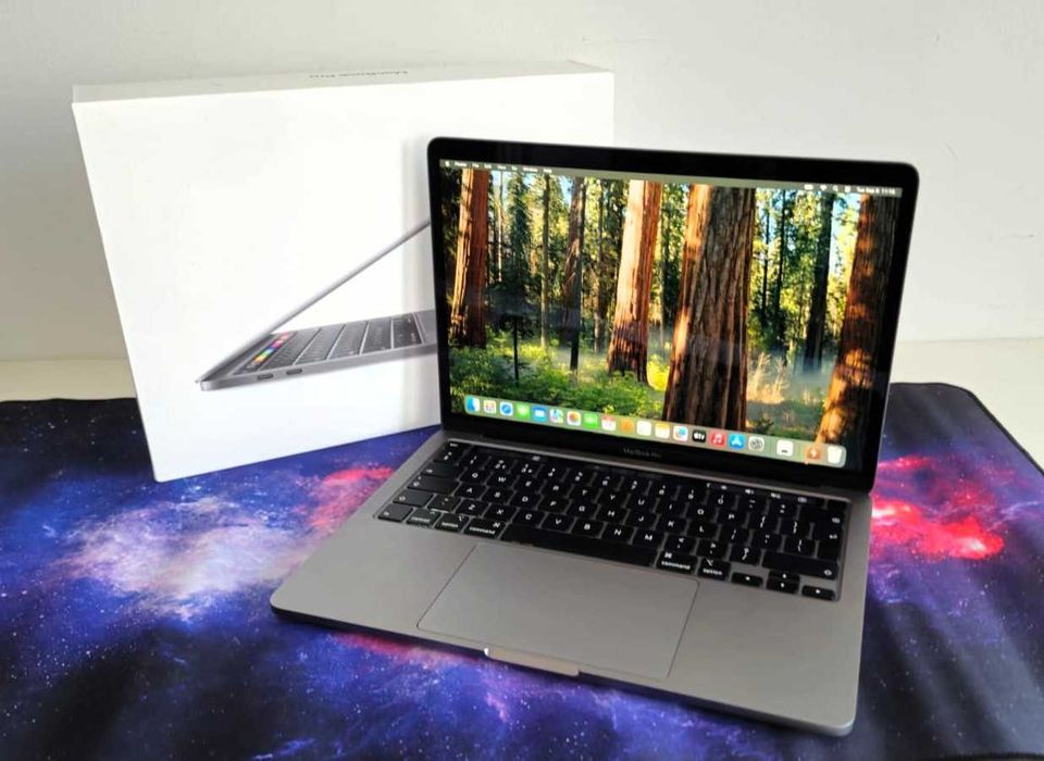 MacBook Pro 13 2020  Intel Core i5 2GHz, 16 GB RAM 512SSD - CA NOU!