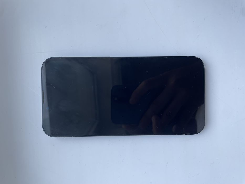 iPhone 13  с коробкой