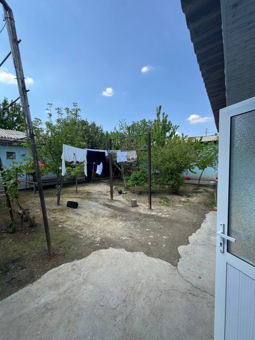 Срочно!!! Продается Орр:Тахтапул 5,6 Соток Фасад 20*28