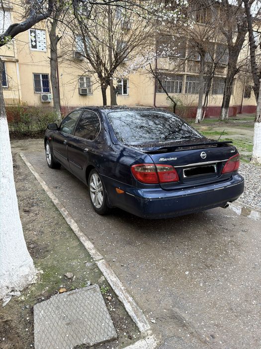 Nussan maksima 2003
