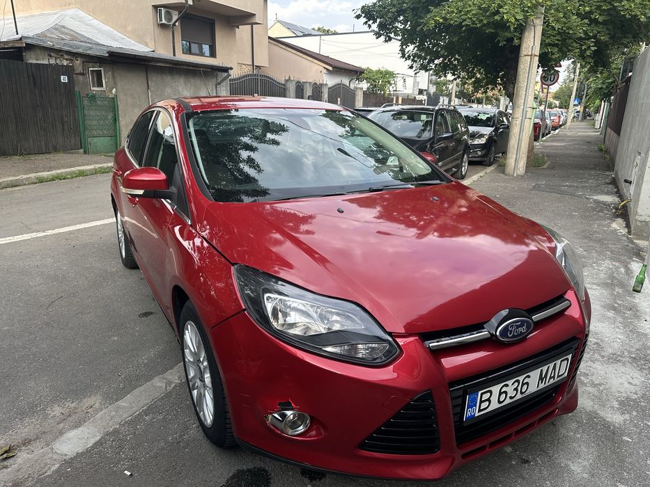 Ford focus 1.6 ecoboost avariat aripa spate