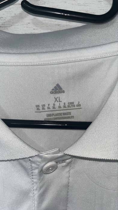 Tricou real madrid xl spate defect