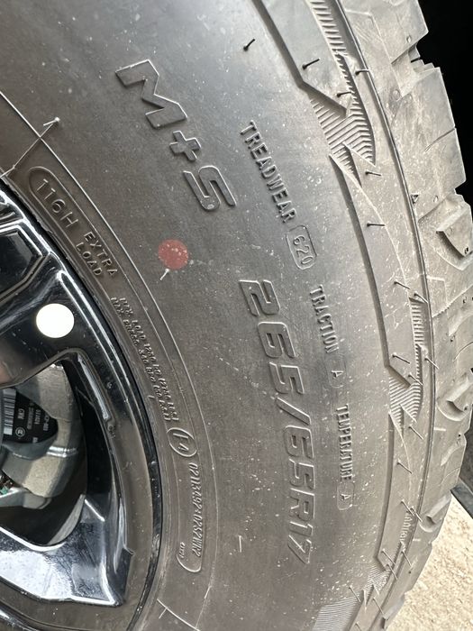 Продам резину 265х65х17 5 штук