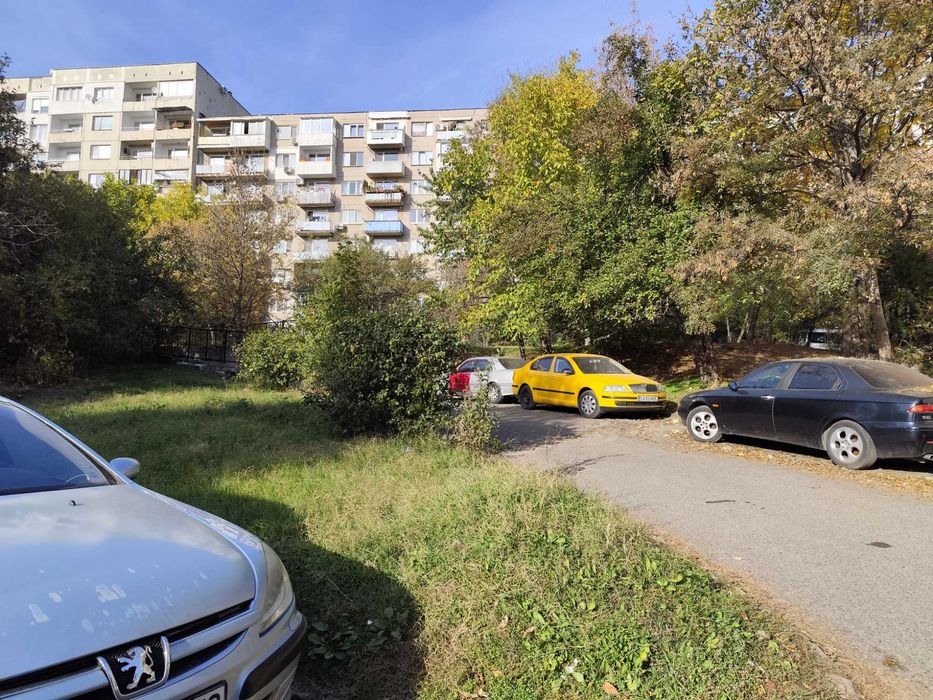 Дава се под наем Гараж / Паркомясто в София, Младост 1 - 18 кв.м за 102 € - Снимка #4