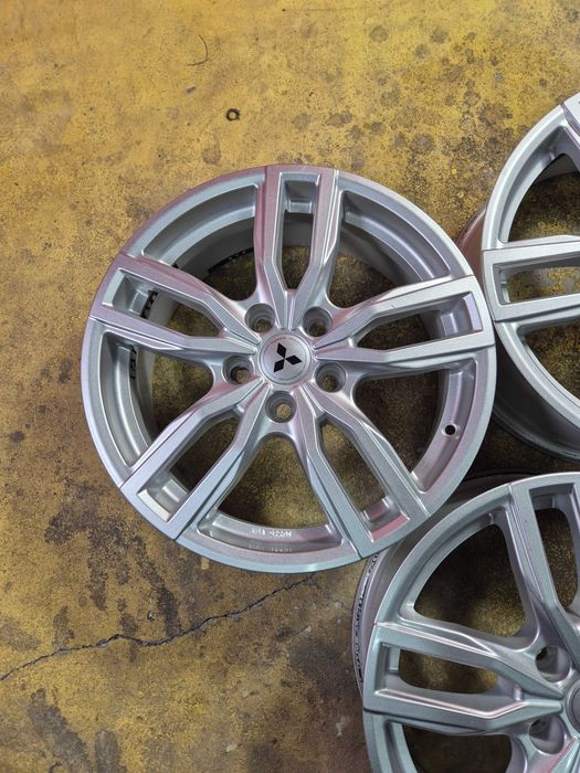 Jante Aliaj 5x114.3 17'' Mitsubishi Kia Mazda Hyundai Toyota Suzuki