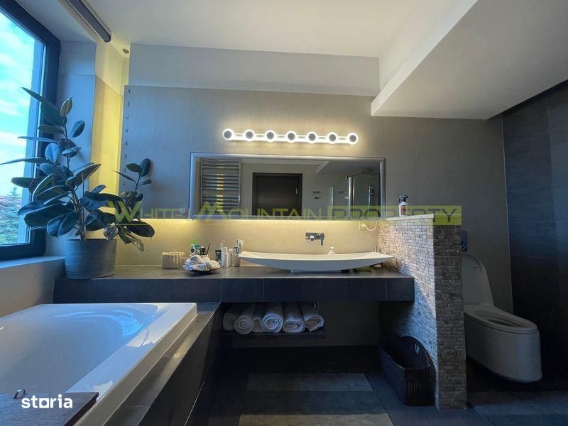 Corbeanca, central, vila pe colt, 9 camere, sauna