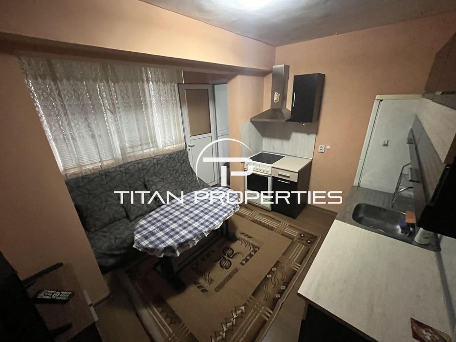 Дава се под наем Едностаен апартамент в Бургас, Меден рудник - зона А - 42 кв.м за 306 € - Снимка #3