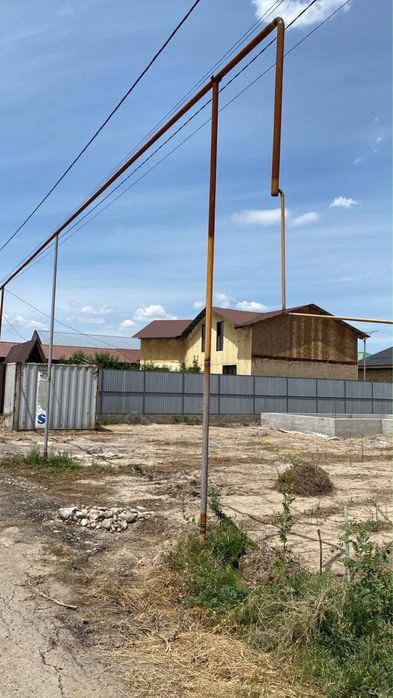 Участок 6 соток с фундаментом