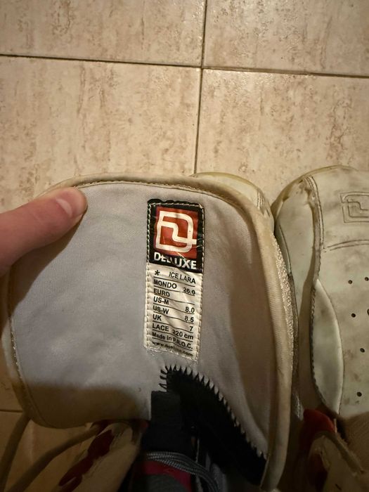 Сноуборд и сноуборд обувки