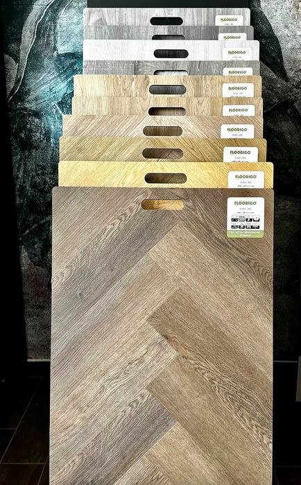 Parchet SPC Floorigo, Herringbone, 640x128x5/0.55mm, SPC0674-05, pentru incalzire in pardoseala