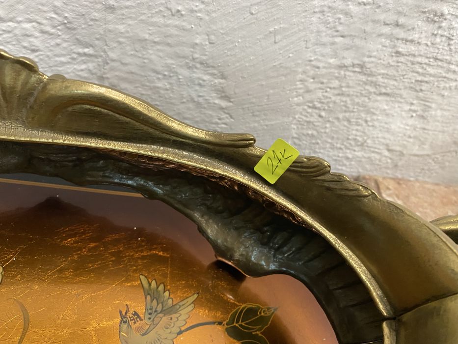 Голяма френска кашпа от масивен месинг барок