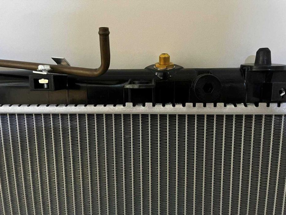 Радиатор основной на Toyota Windom