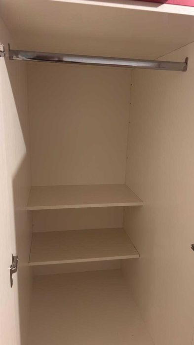Se vinde mobilier copii stare excelentă.