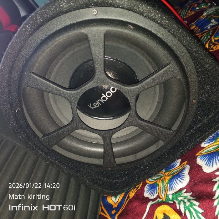 Kendoos sambufer 12 dyum eng kattasi usliteri oʻzinda kabeli bor yangi