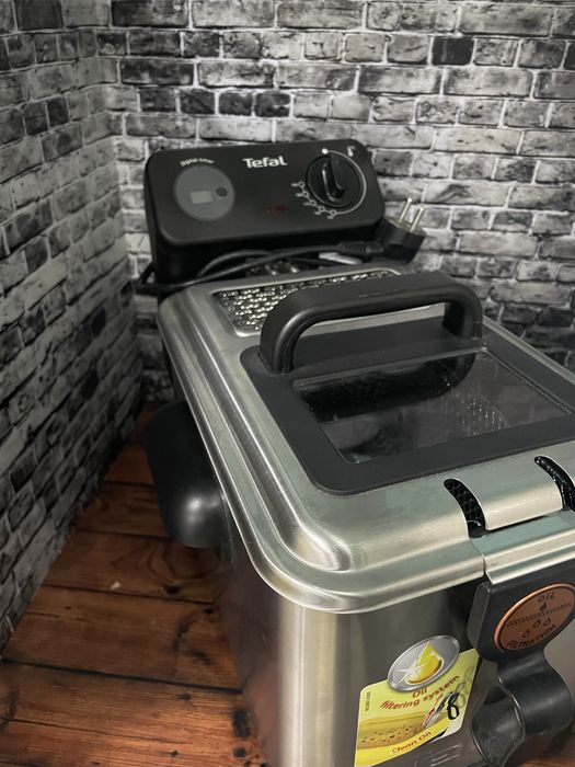 Фритюрница Tefal/ Тефаль Фритюрница