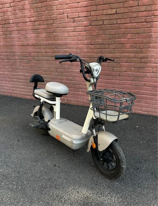 YARS Yadea Ray’ s, 2025года