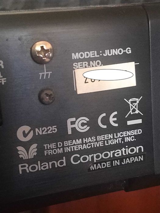 " Roland "  япония