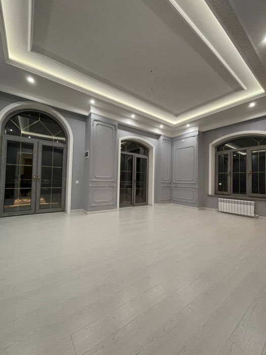 Продается евродом угловой с зади Гостиница Россия