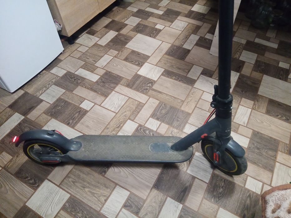 Электросамокат Xiaomi 365 pro