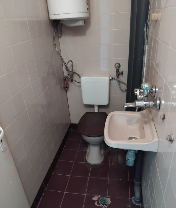 Продава се Четиристаен апартамент в Дупница - 80 кв.м за 631 €/кв.м - Снимка #2