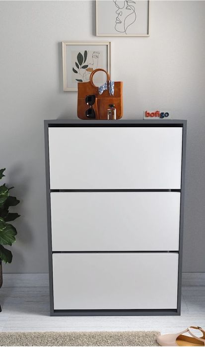 Шкаф за обувки с три отделения