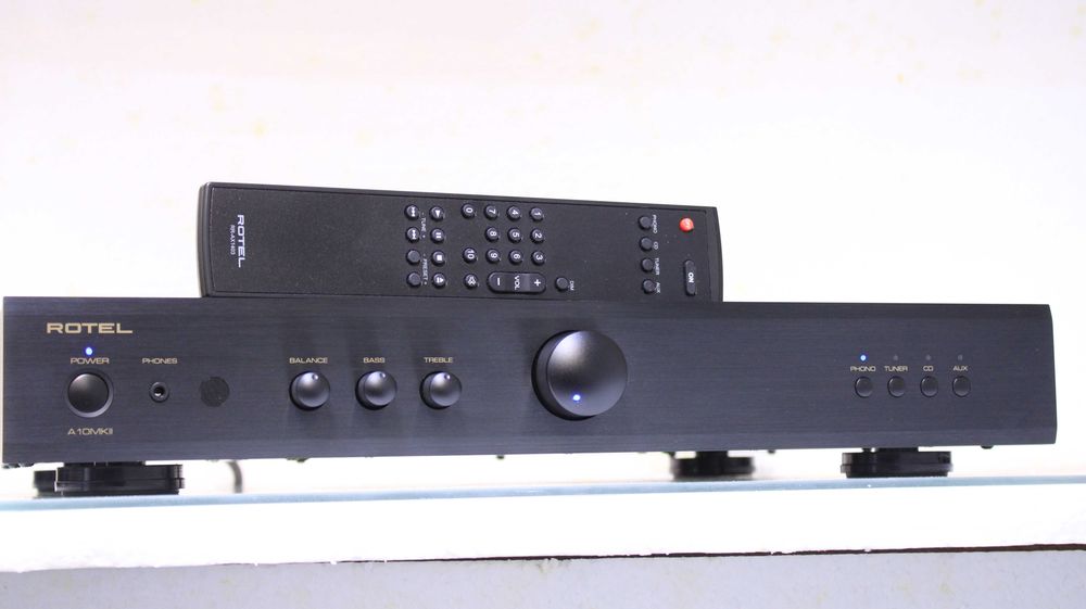 Amplificator Rotel A-10MK2.