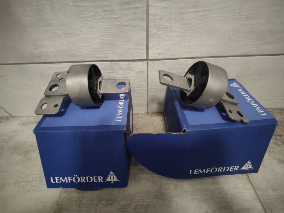 Bucșă braț suspensie Volvo xc60