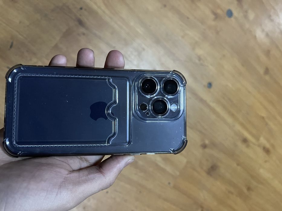 Продам Iphone 14 pro
