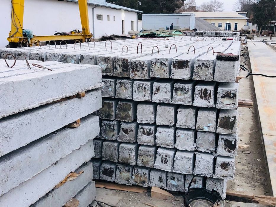 Beton stoykalar sotiladi.