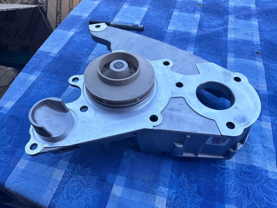 Vând diferite piese noi de Iveco și Fiat ducați, 2