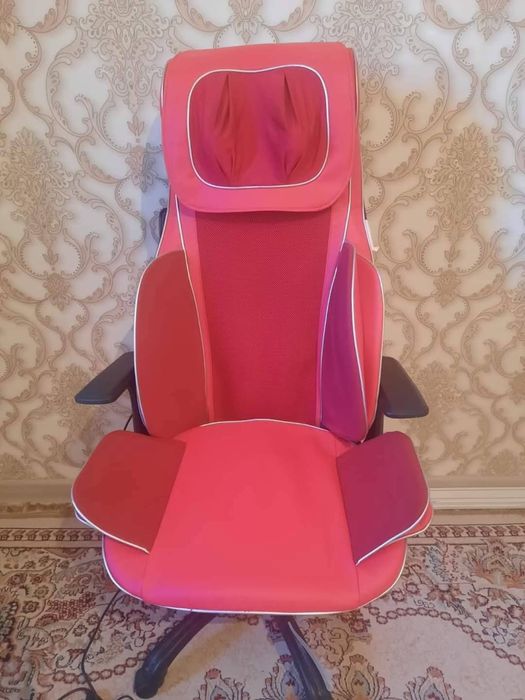 Массажно кресло Hakuto