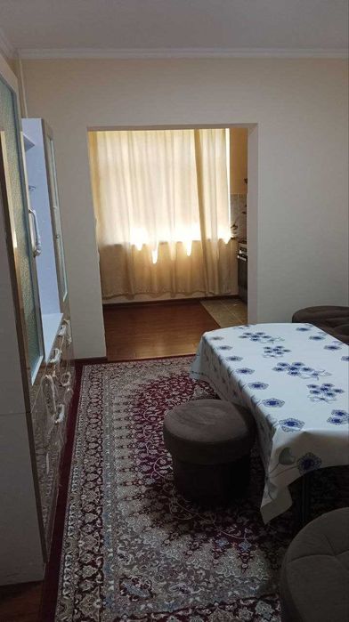 Сдается свой 4/2/5 квартира массив Ахмад Югнакий