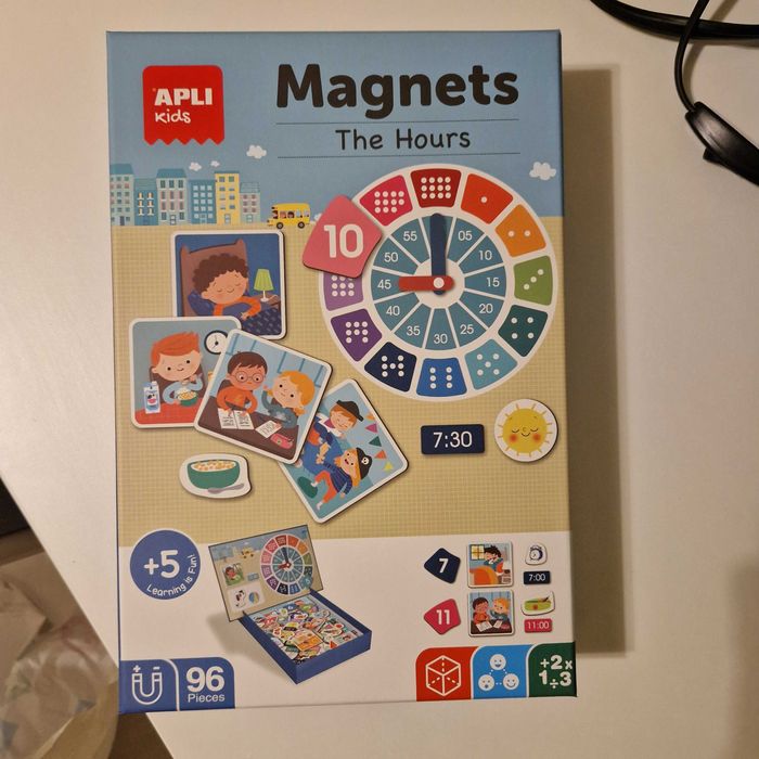 Магнитен образователен часовник