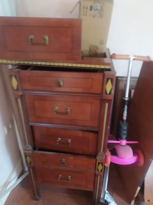 Офисная мебель