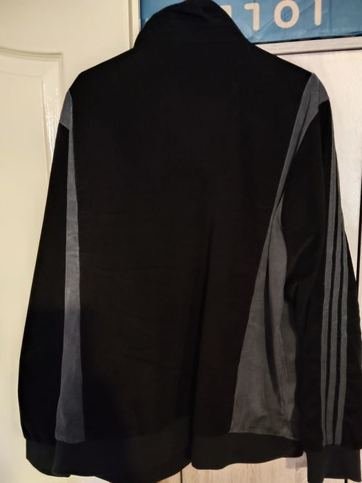 Яке Adidas originals