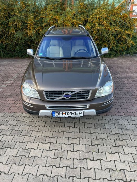 De vânzare Volvo XC90 an 2012 model executiv l
