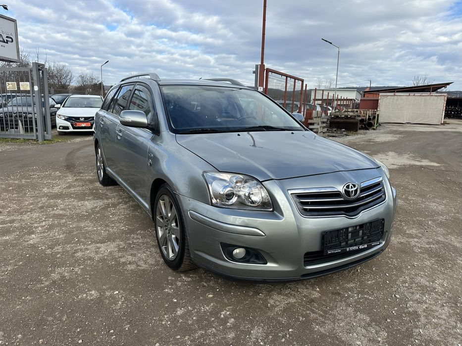Предна броня комплект за Тойота Авенсис T25 facelift