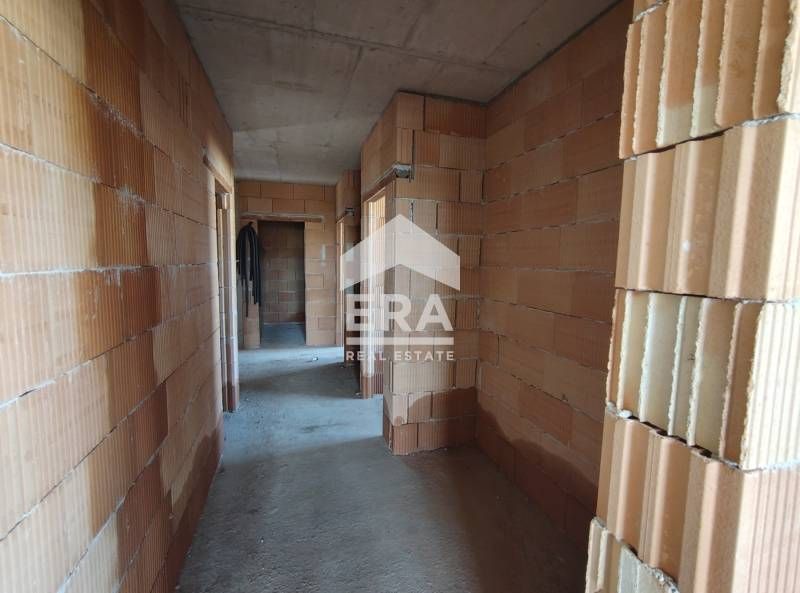 Продава се Тристаен апартамент в Варна, Владислав Варненчик - 111 кв.м за 1217 €/кв.м - Снимка #8