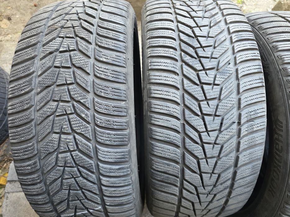 Зимни гуми 245/45R19 Hankook Ханкок