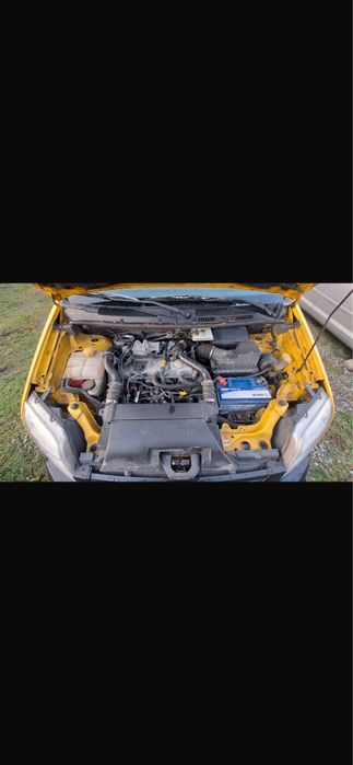 Продавам  автомобил Форд Конект