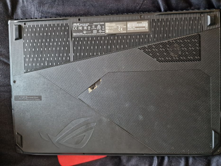 Asus ROG Strix GL703V