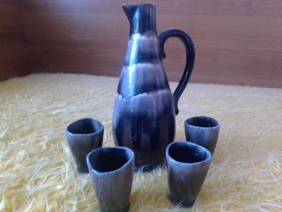 Сервизи за вино  и греяна ракия