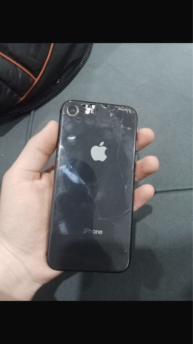 Айфон 8 сатылады