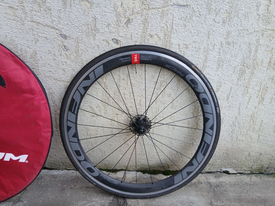 Roti cursiera Carbon Fulcrum +Huse