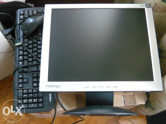 Vand PC generatia 2010 - stare excelenta!